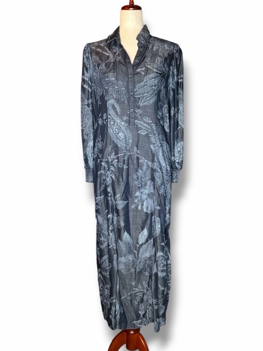 Chico’s Blue FloralPrinted Denim Collared Shirt Midi Dress Size 4